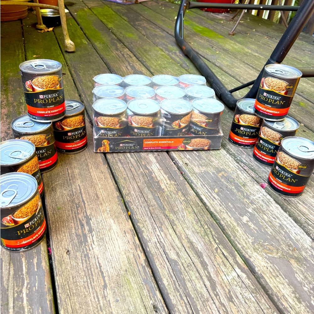 Purina pro plan 21 cans dog food lot